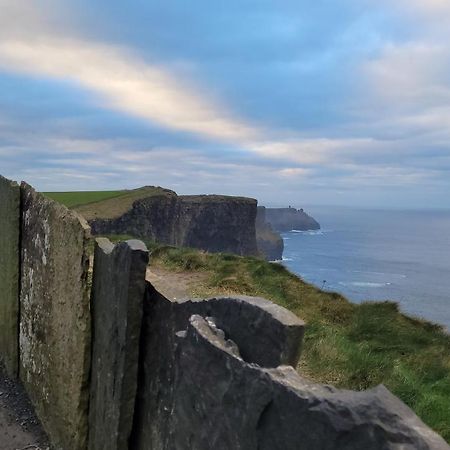 Moher Lodge ลิสกานเนอร์ ภายนอก รูปภาพ